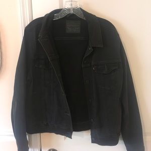 Levi’s black jean trucker jacket